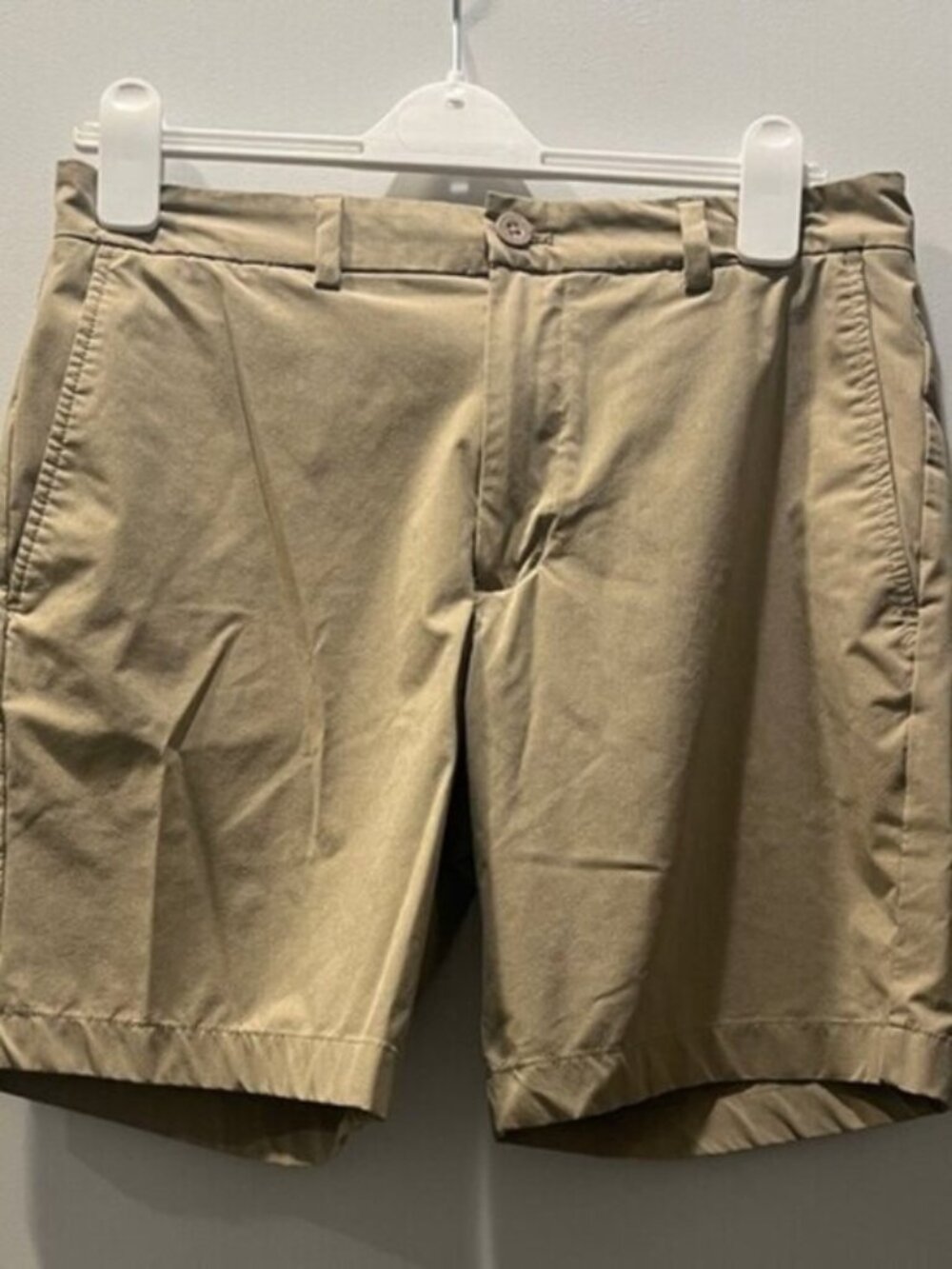 Vineyard Vines Men’s Khaki Chino Flat Front Shorts Tan Size 32 - Picture 2 of 7